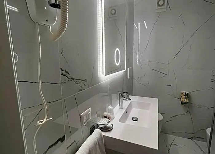 Hotel Gabriella 3*
